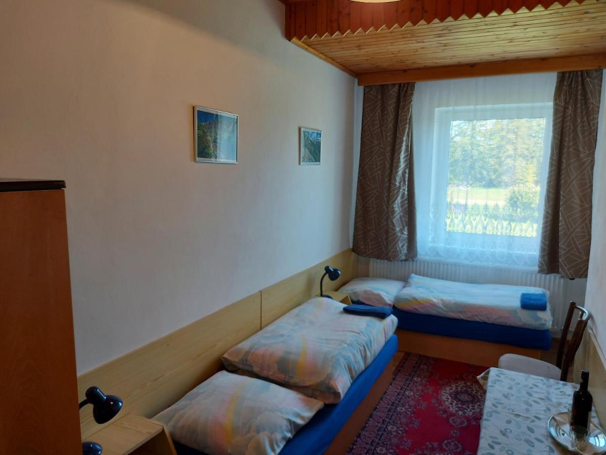 Pension Maan Tatranska Strba Exterior photo